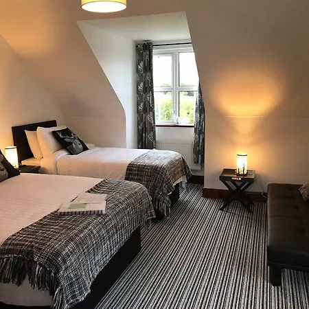 House Отель типа 